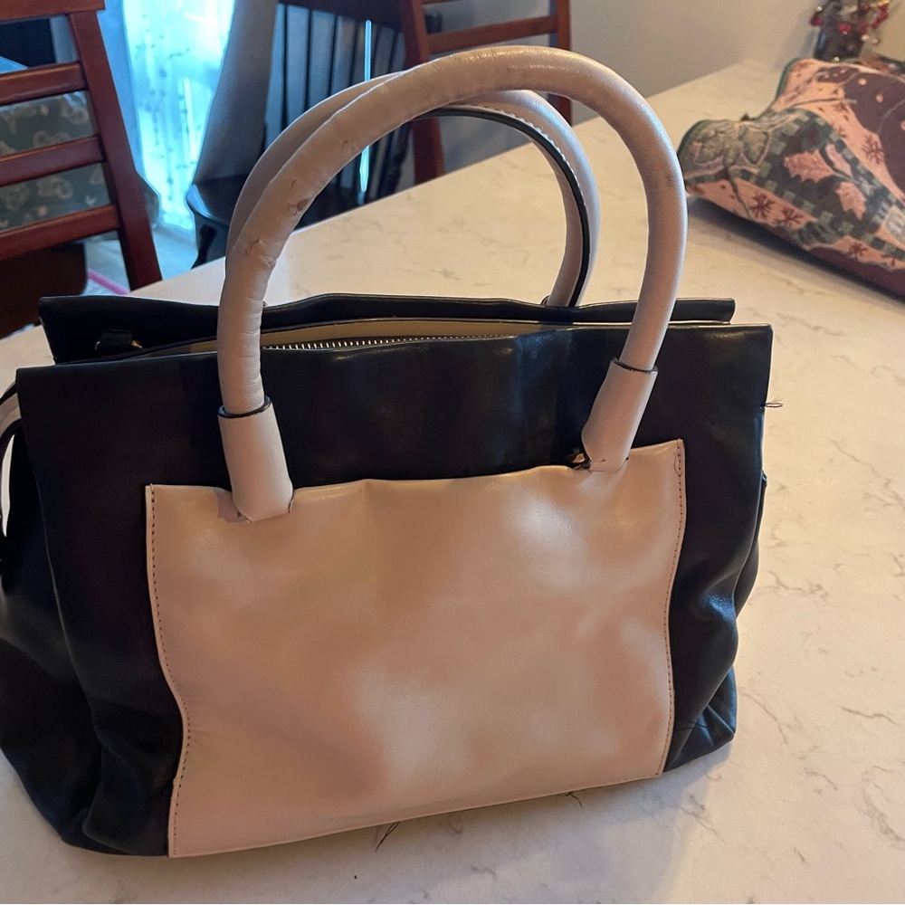 Marc Jacobs Black and Cream Tote Bag